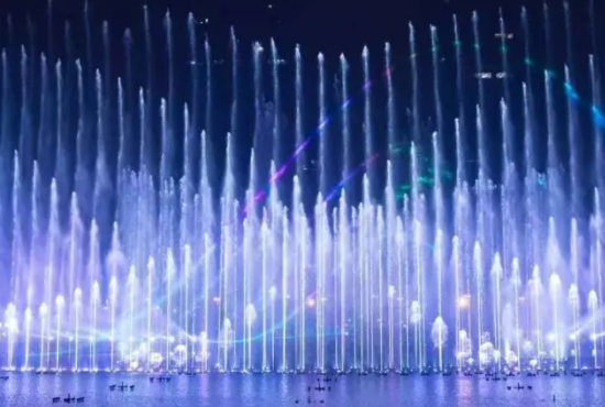 水景噴泉公司介紹噴泉等水景建造時(shí)需要考慮什么